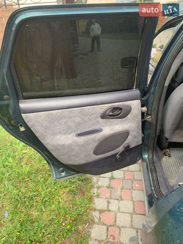 Универсал Ford Mondeo 1997 в Городке
