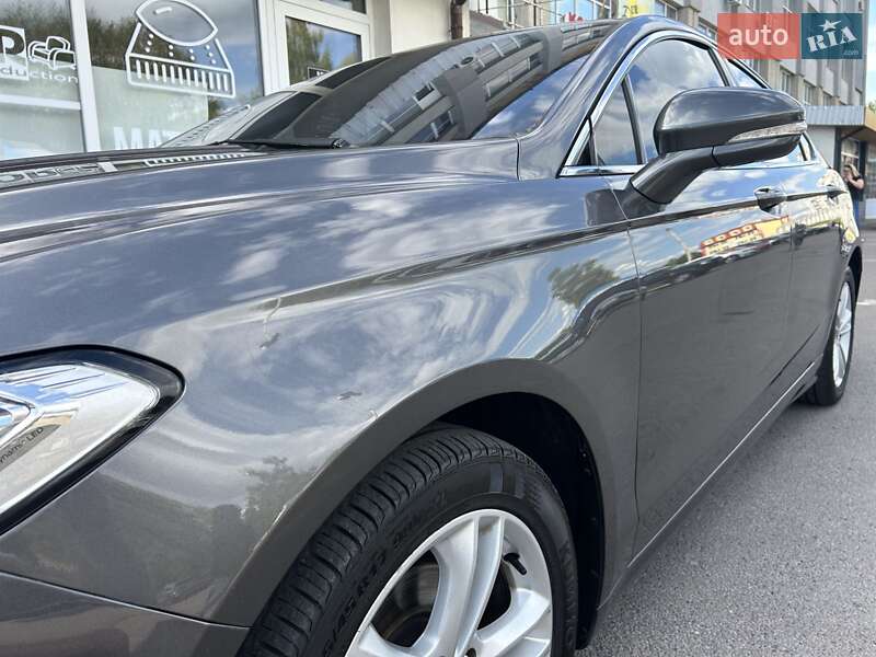 Седан Ford Mondeo 2016 в Луцке