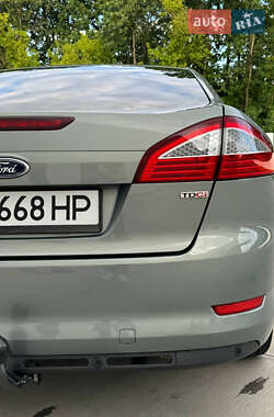 Седан Ford Mondeo 2007 в 