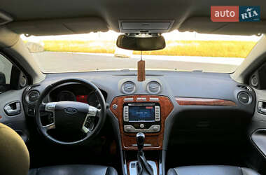 Седан Ford Mondeo 2007 в 