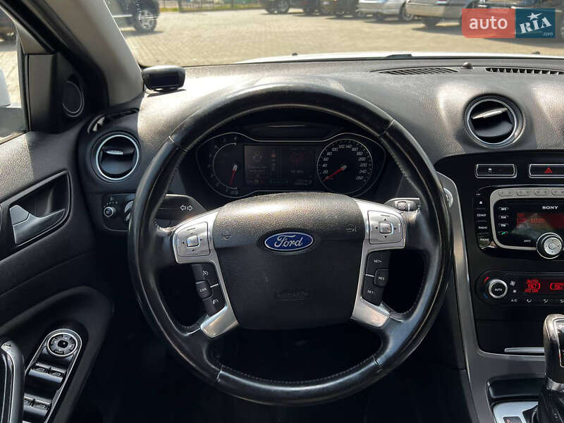 Седан Ford Mondeo 2011 в Днепре