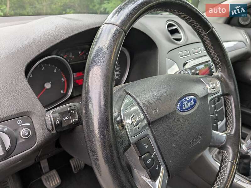 Универсал Ford Mondeo 2012 в Стрые
