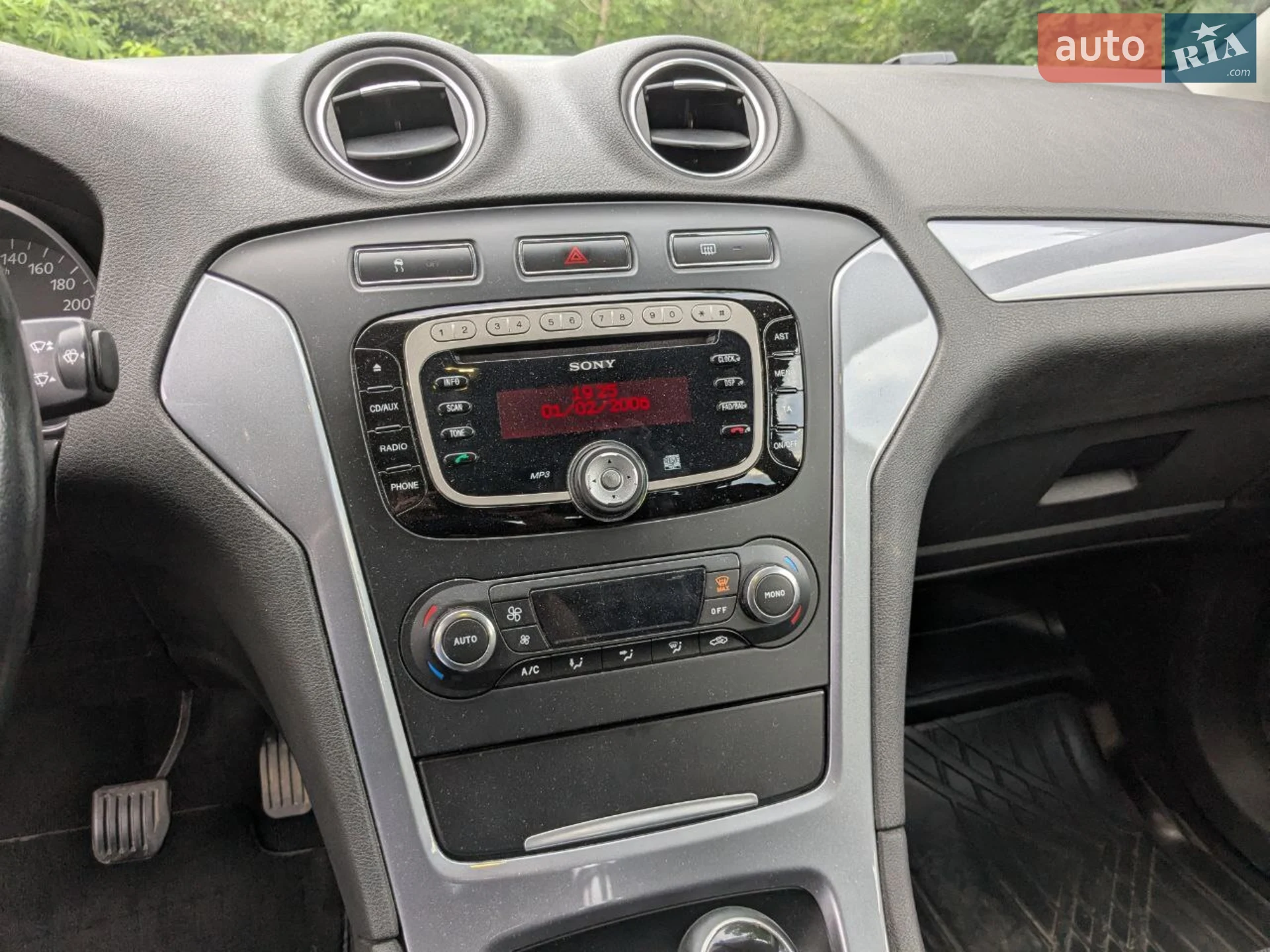 2012 Ford Mondeo - мініатюра 17