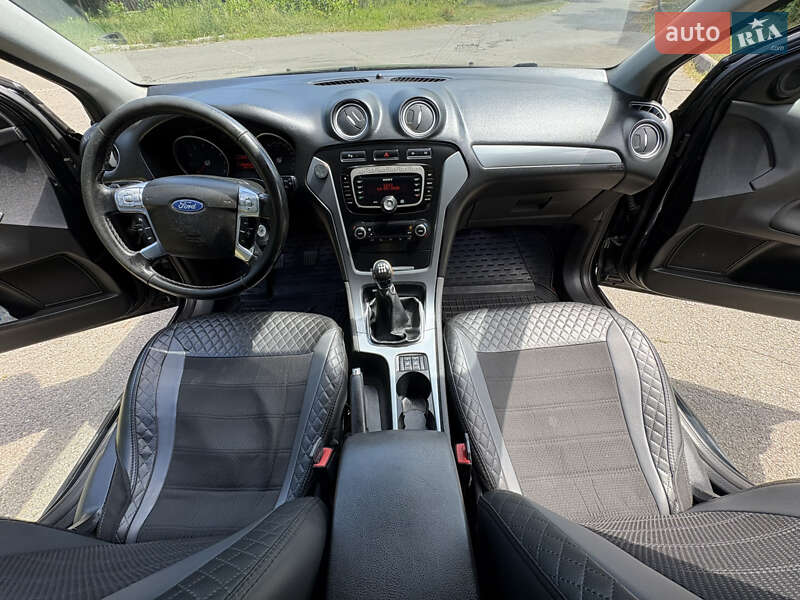Универсал Ford Mondeo 2010 в Киеве