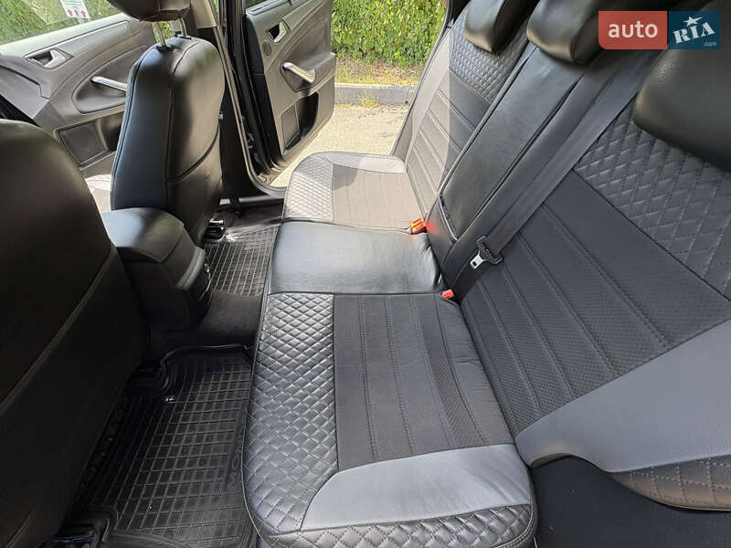 Универсал Ford Mondeo 2010 в Киеве