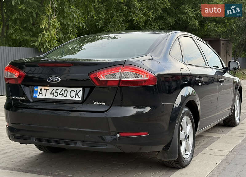 Седан Ford Mondeo 2011 в Ивано-Франковске
