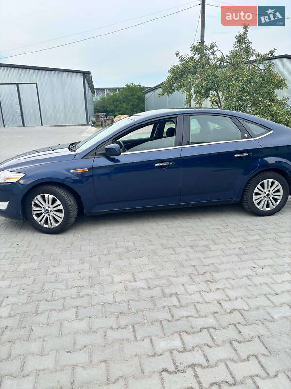 Лифтбек Ford Mondeo 2008 в Хмельницком