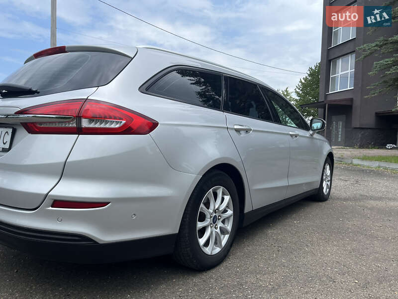 Универсал Ford Mondeo 2018 в Ивано-Франковске