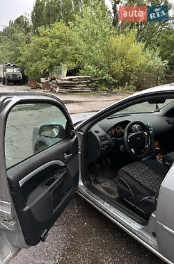 Універсал Ford Mondeo 2004 в 