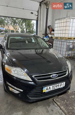 Седан Ford Mondeo 2013 в Києві