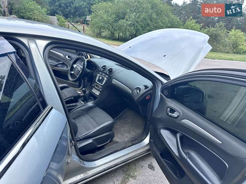 Седан Ford Mondeo 2008 в Павлограде