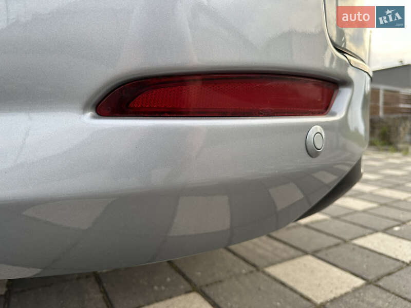 Універсал Ford Mondeo 2014 в Стрию