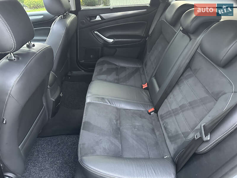 Універсал Ford Mondeo 2014 в Стрию