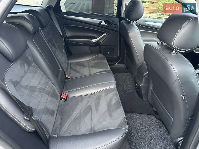 Універсал Ford Mondeo 2014 в Стрию