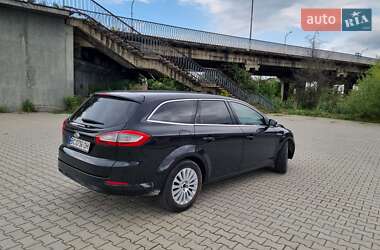 Универсал Ford Mondeo 2011 в 