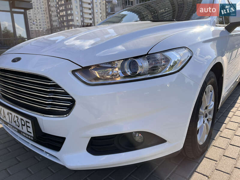 Лифтбек Ford Mondeo 2017 в Киеве