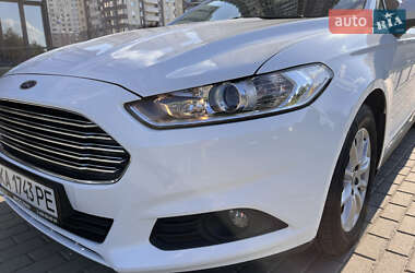 Лифтбек Ford Mondeo 2017 в 