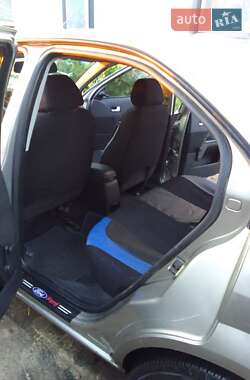 Седан Ford Mondeo 2002 в 