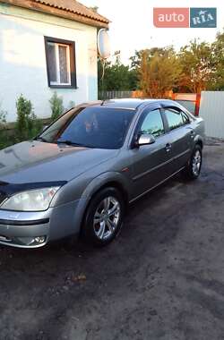 Седан Ford Mondeo 2002 в 
