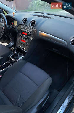 Седан Ford Mondeo 2009 в 