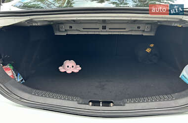 Седан Ford Mondeo 2012 в 