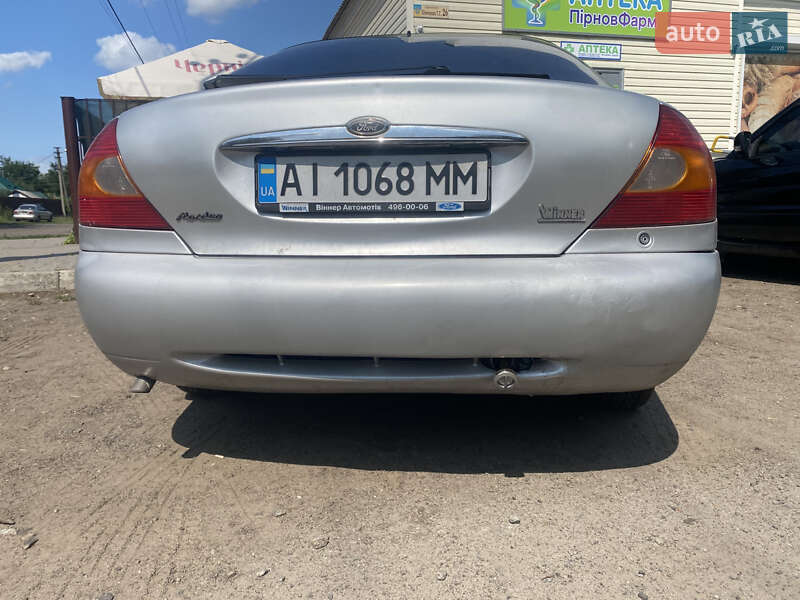 Лифтбек Ford Mondeo 2000 в Вышгороде