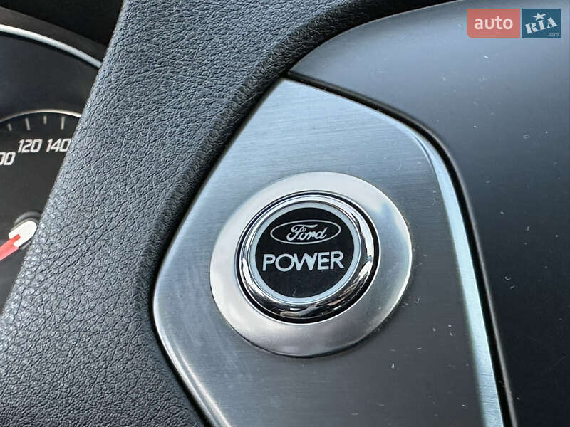 Лифтбек Ford Mondeo 2013 в Киеве