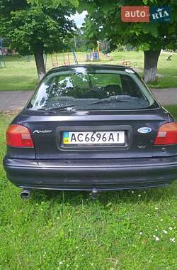 Седан Ford Mondeo 1994 в Горохове