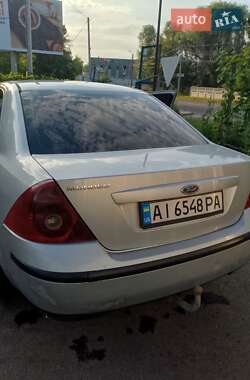 Седан Ford Mondeo 2002 в 