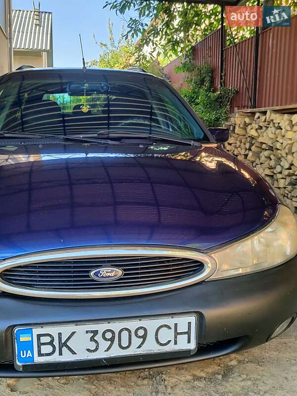 Универсал Ford Mondeo 1998 в Дубно