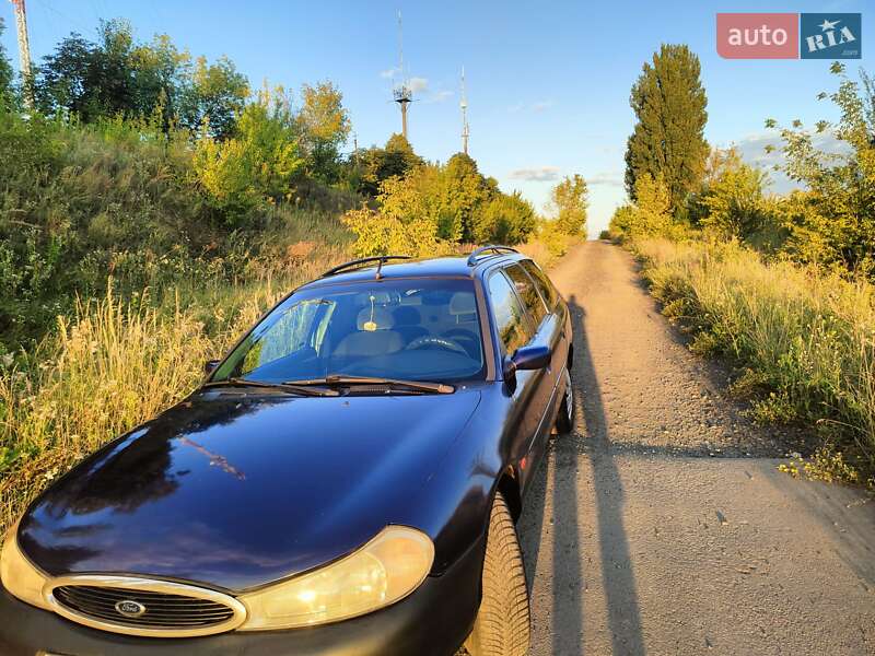 Универсал Ford Mondeo 1998 в Дубно