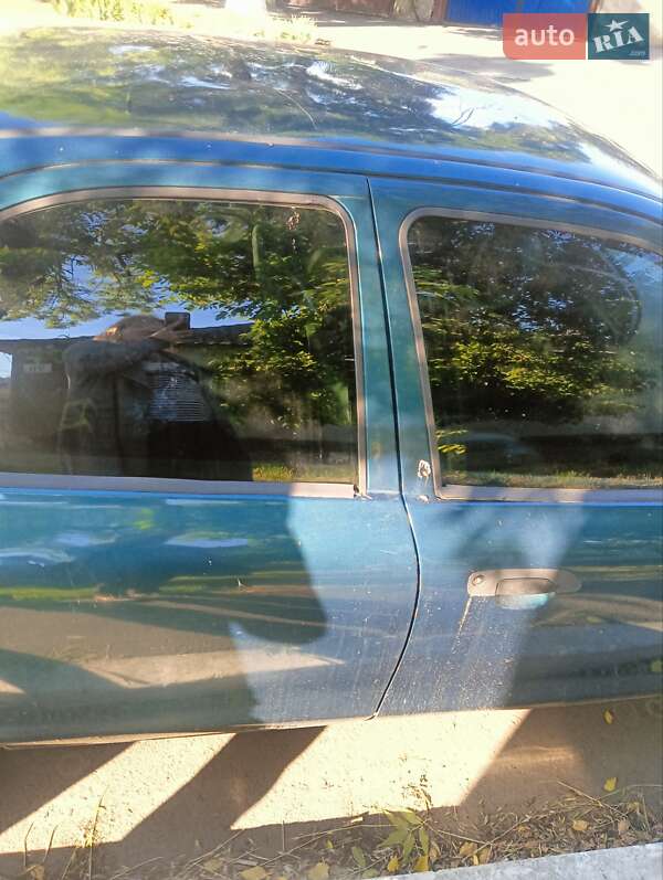 Седан Ford Mondeo 1993 в Белгороде-Днестровском фото 3 Седан Ford Mondeo 1993 в Белгороде-Днестровском