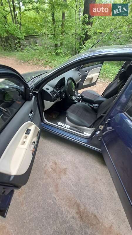 Ford Mondeo 2001