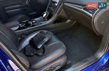 Лифтбек Ford Mondeo 2016 в 