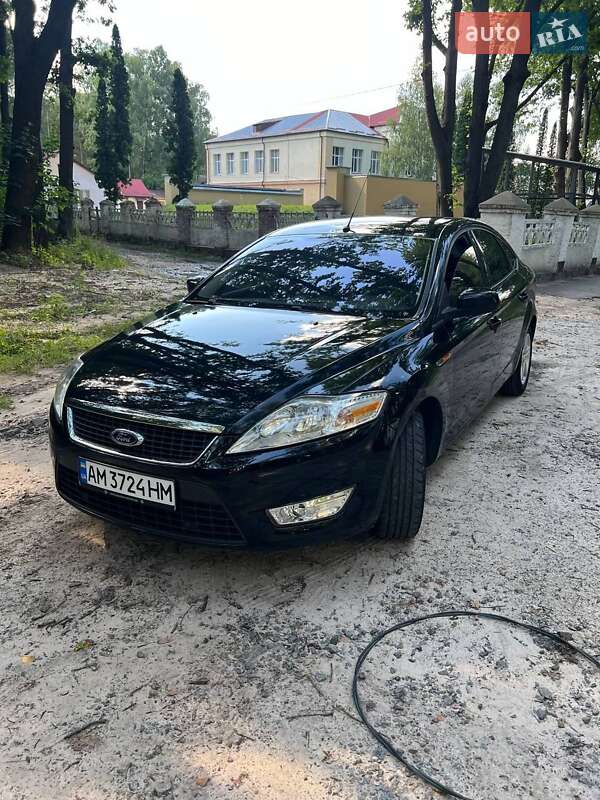 Лифтбек Ford Mondeo 2008 в Житомире