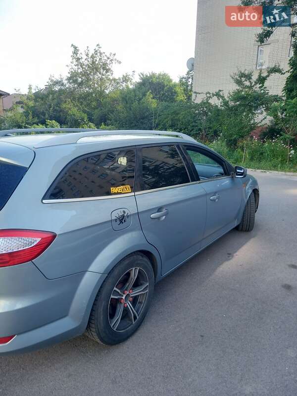 Універсал Ford Mondeo 2010 в Рівному