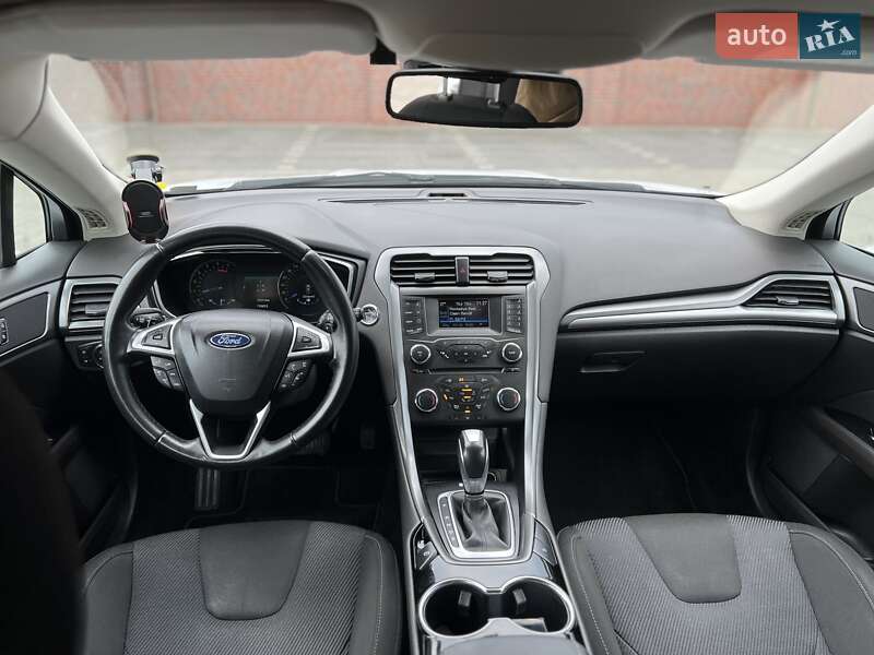 Лифтбек Ford Mondeo 2015 в Рава-Русской фото 15 Лифтбек Ford Mondeo 2015 в Рава-Русской