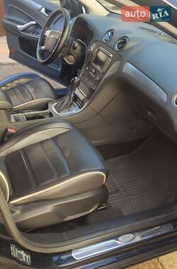 Седан Ford Mondeo 2011 в Стрые