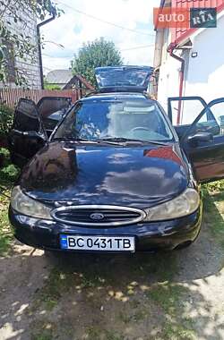 Универсал Ford Mondeo 1998 в Стрые