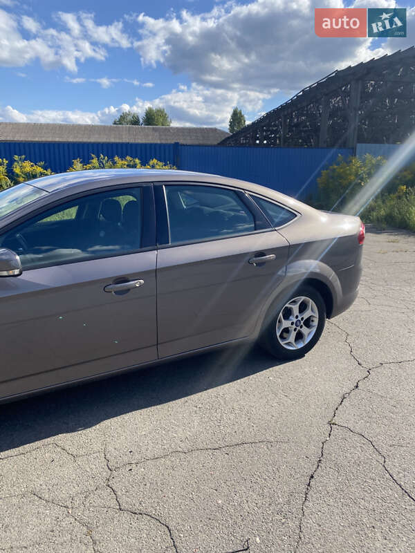 Седан Ford Mondeo 2011 в Борисполе