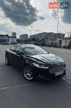 Седан Ford Mondeo 2016 в Киеве