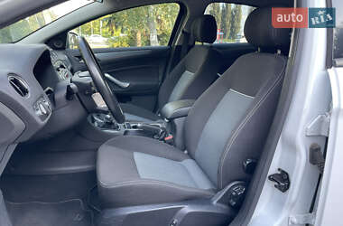 Седан Ford Mondeo 2012 в 