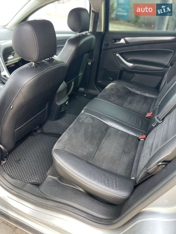 Универсал Ford Mondeo 2013 в Владимирце