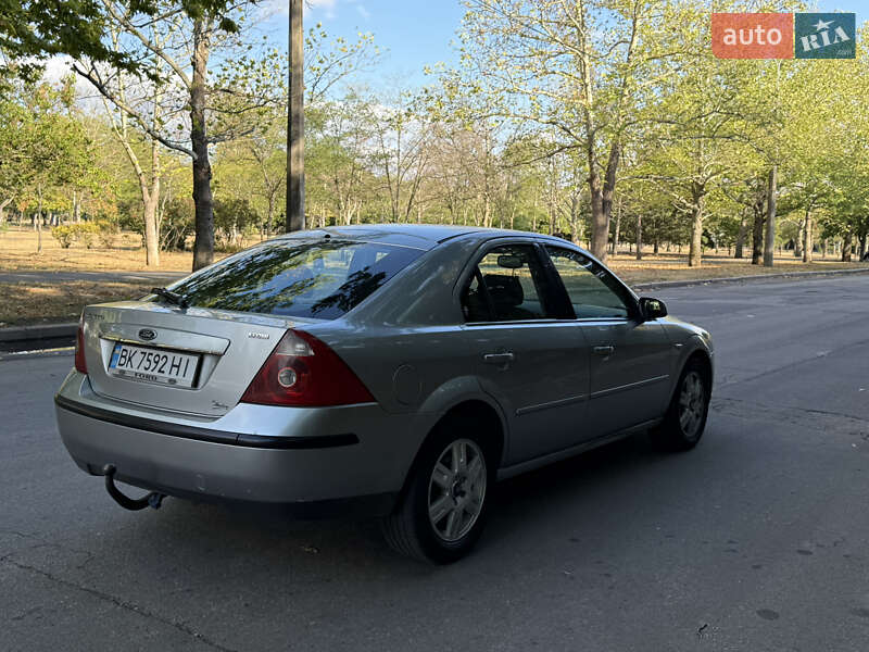 Лифтбек Ford Mondeo 2003 в Николаеве