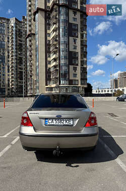 Седан Ford Mondeo 2002 в 