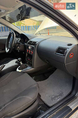 Седан Ford Mondeo 2002 в 