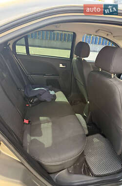 Седан Ford Mondeo 2002 в 