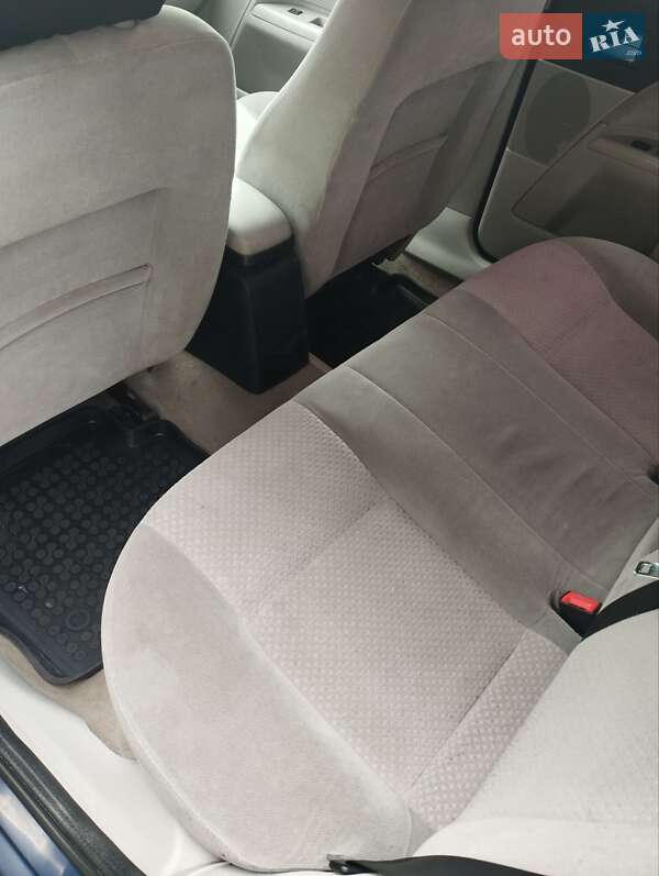 Седан Ford Mondeo 2002 в Стрые