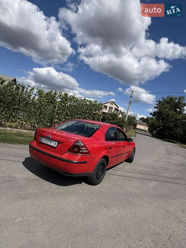 Седан Ford Mondeo 2005 в Тальном фото 3 Седан Ford Mondeo 2005 в Тальном