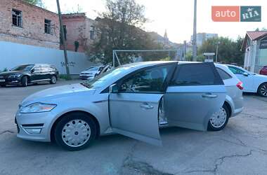 Универсал Ford Mondeo 2011 в 